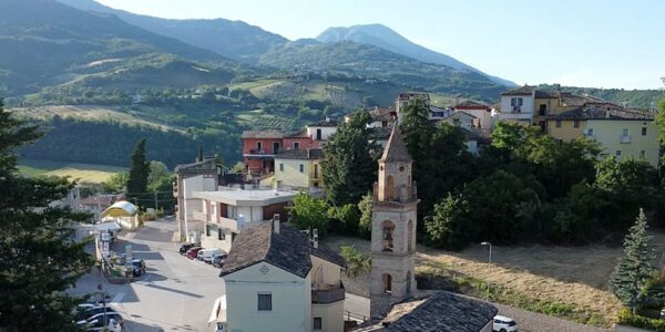 26^ sagra del formaggio fritto – Borgo di Villa Popolo, piccola frazione di Torricella Sicura (TE), dal 12 al 14 giugno 2026