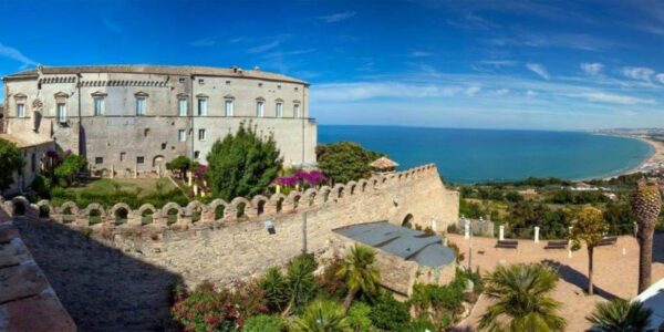 ARTE E CULTURA AL CHIOSTRO 2026 – Vasto (CH), dal 1 luglio al 31 agosto 2026